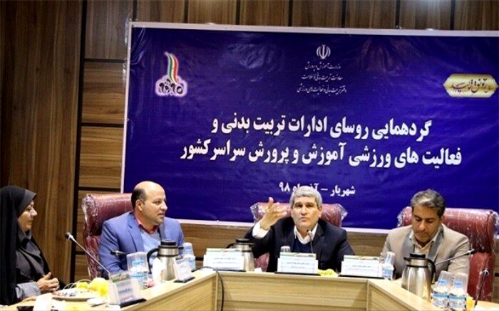 مهرزاد حمیدی:فعالیت‌های ورزشی با انجمن‌های ورزش درون‌مدرسه رونق بیشتری می‌گیرند