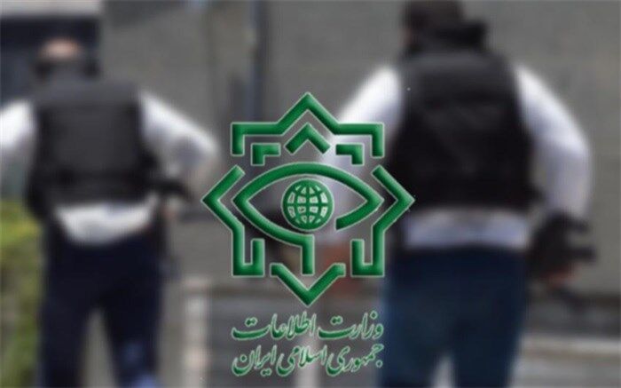 انهدام یک شبکه ضد انقلاب در آستانه 16 آذر