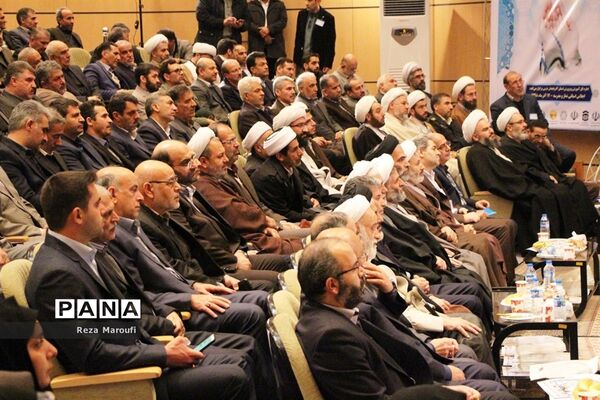 اجلاس استانی نمازدر ارومیه
