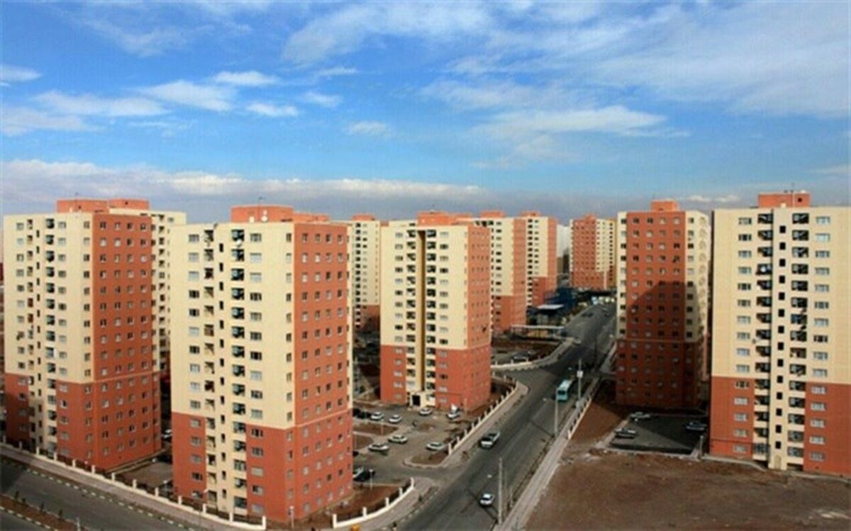۲ هزار واحد مسکن مهر شهرجدید هشتگرد آماده تحویل است