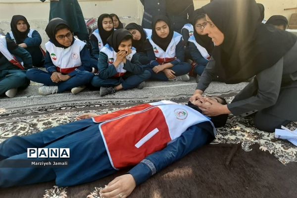 آموزش امداد ونجات در گله‌دار