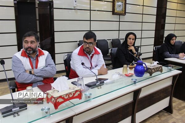 نشست کمیته استانی مانور سراسری زلزله استان بوشهر