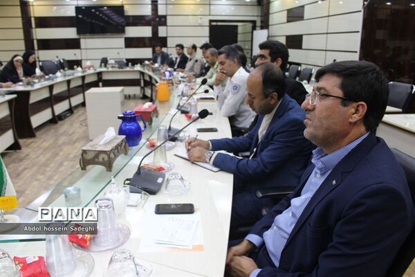 نشست کمیته استانی مانور سراسری زلزله استان بوشهر