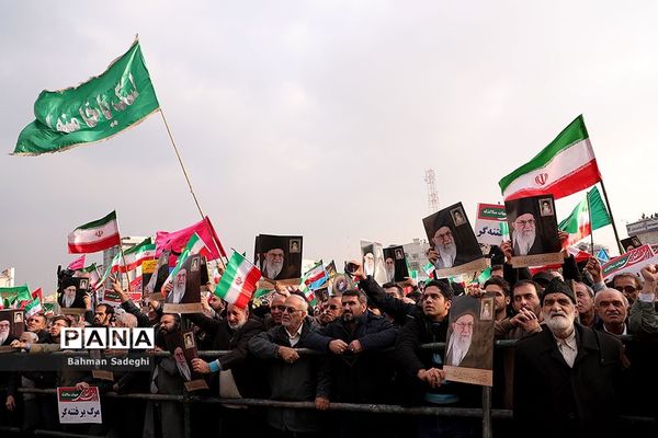 اجتماع مردم تهران در پی اعتراض به حوادث اخیر