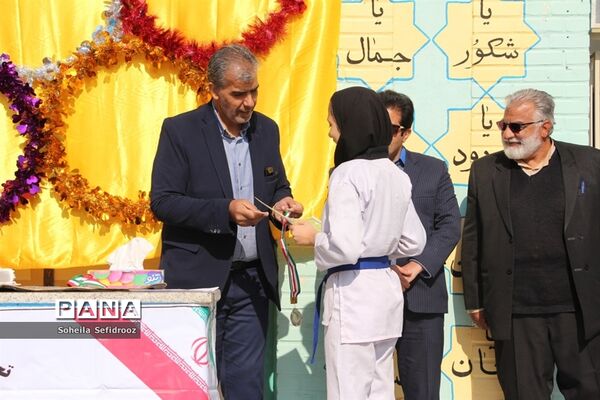 افتتاحیه ششمین دوره المپیاد ورزشی درون مدرسه‌ای در دبیرستان فخرالزمان قریب