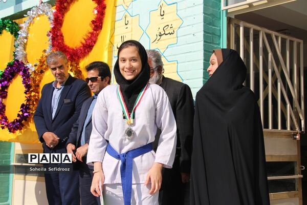 افتتاحیه ششمین دوره المپیاد ورزشی درون مدرسه‌ای در دبیرستان فخرالزمان قریب