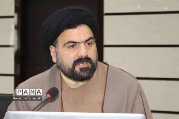 دوره آموزشی نهضت ملی حفظ قرآن کریم در آموزش و پرورش استان بوشهر