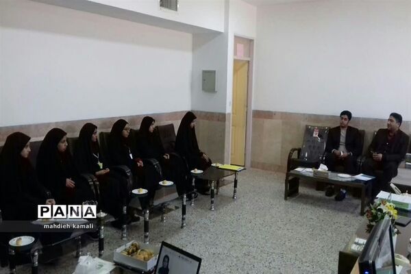 بازدید معاون پرورشی و فرهنگی آموزش و پرورش استان یزد از مدارس اشکذر