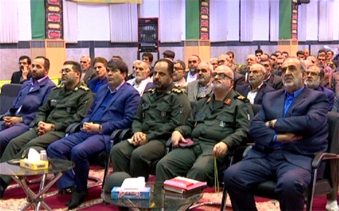 همایش خاطره گویی دفاع مقدس در یزد برگزارشد.