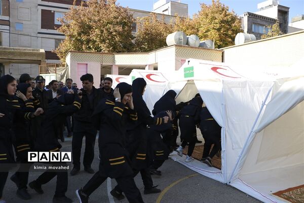 بیست و یکمین مانور سراسری زلزله در شیراز