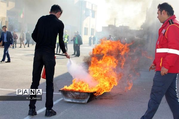 بیست و یکمین مانور سراسری زلزله در استان اصفهان