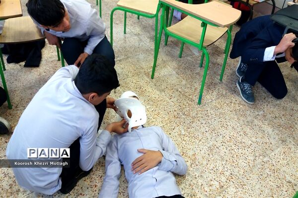 برگزاری بیست‌ویکمین مانور سراسری زلزله در کازرون