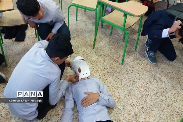برگزاری بیست‌ویکمین مانور سراسری زلزله در کازرون