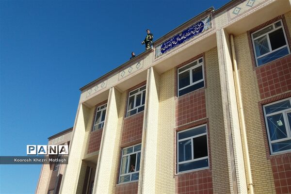 برگزاری بیست‌ویکمین مانور سراسری زلزله در کازرون