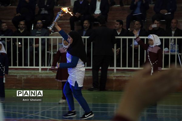 آیین افتتاحیه نمادین کشوری انجمن های ورزش دانش‌آموزی درون مدرسه‌ای