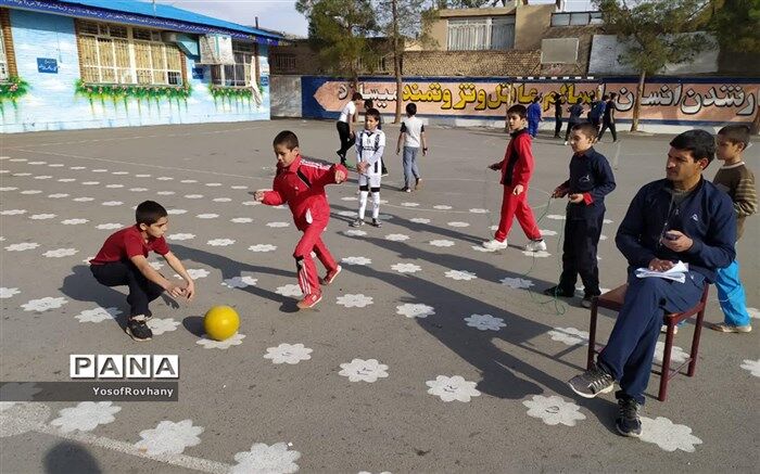 المپیاد درون مدرسه ای در مدرسه ی فضیلت کاشمر برگزار شد