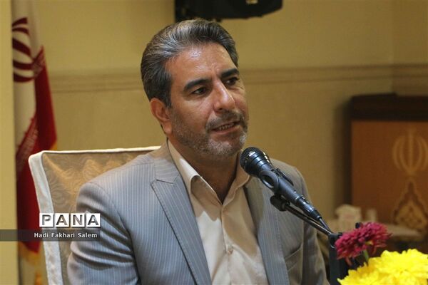 کارگاه آموزشی توان‌افزایی و ارتقای سطح علمی زنان فرهنگی شهرستان‌های استان تهران