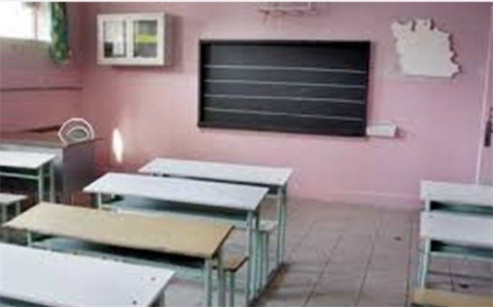 فروریختن قسمتی ازسقف کلاس درس یک دبستان در غرب تهران