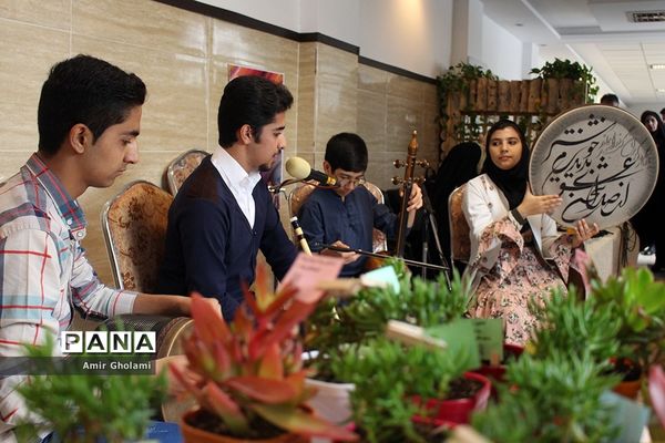 پذیرش شرکت کنندگان هشتمین جشنواره کرال فرهنگیان