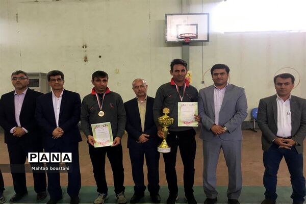 کانون شهدا دشتستان قهرمان مسابقات طناب زنی دانش آموزان پسراستان