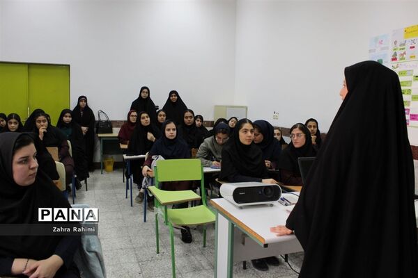 انتخابات مجمع شورای دانش‌آموزی در گلوگاه