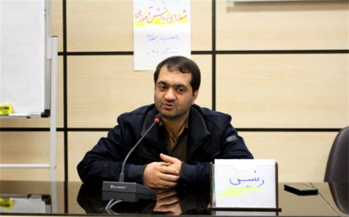 نقش نمایندگان شورا و مجلس دانش آموزی در سیاست گذاری های آموزش و پرورش