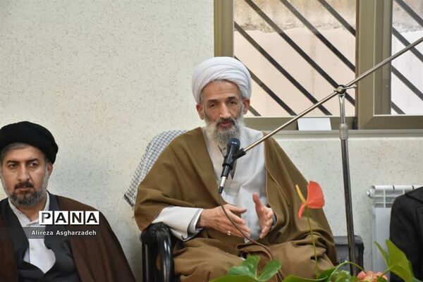 دیدار مسئولان بابلسر با نماینده ولی فقیه در مازندران