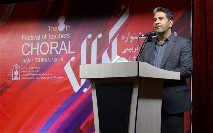 صیدلو:نگاه هنری و جامعه‌شناسانه درهر جامعه‌ای باعث رشد و تعالی آن مجموعه خواهدبود