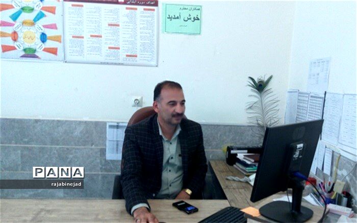 برگزاری  کارگاههای آموزشی دوره ابتدائی در ابرکوه