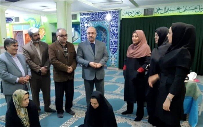 ضرورت نظارت مستمربر بانک اطلاعات و آموزش اولیای بی‌سواد و کم‌سواد خانواده دانش‌آموزان ازسوی مدیران واحدهای آموزشی