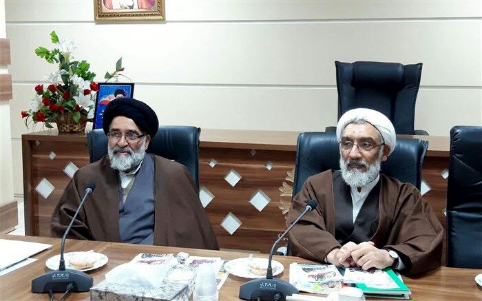 مشاور رییس قوه قضائیه  :  روحانیون هادی سیاسی جامعه هستند و وابسته به هیچ گروه و جناح خاصی نیستند