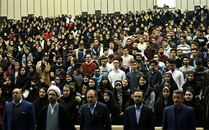 دانشگاه ها باید جامعه محور باشند