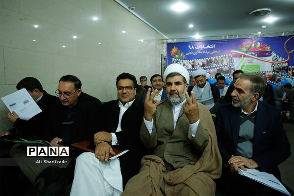 آخرین روز ثبت نام انتخابات یازدهمین دوره مجلس شورای اسلامی