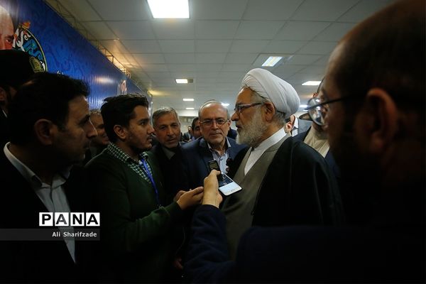 بازدید دادستان کل کشور از  روند ثبت نام انتخابات یازدهمین دوره مجلس شورای اسلامی