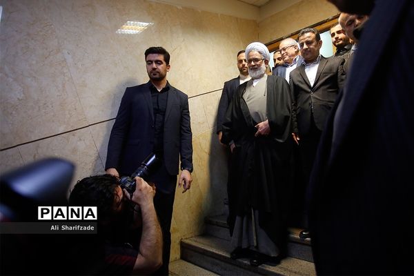 بازدید دادستان کل کشور از  روند ثبت نام انتخابات یازدهمین دوره مجلس شورای اسلامی