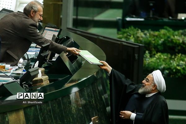 تقدیم لایحه بودجه ۹۹ به مجلس شورای اسلامی