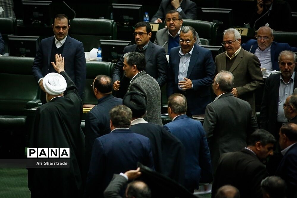 تقدیم لایحه بودجه ۹۹ به مجلس شورای اسلامی