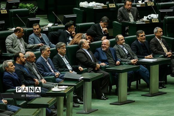 تقدیم لایحه بودجه ۹۹ به مجلس شورای اسلامی