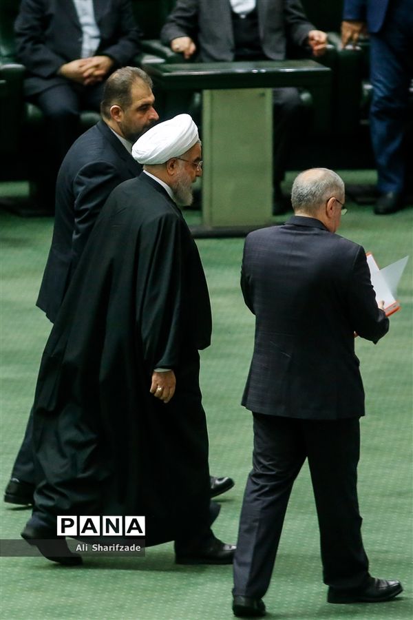 تقدیم لایحه بودجه ۹۹ به مجلس شورای اسلامی