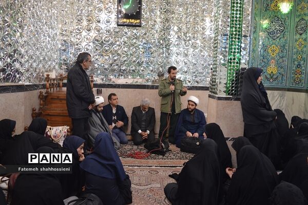 اعزام کاروان راهیان نور دختران شهرستان فیروزکوه به مناطق عملیاتی جنوب کشور