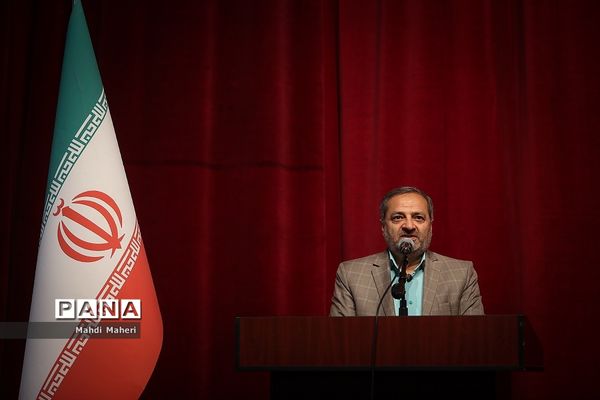 آغاز سی و هشتمین دوره مسابقات قرآن، عترت و نماز دانش آموزان