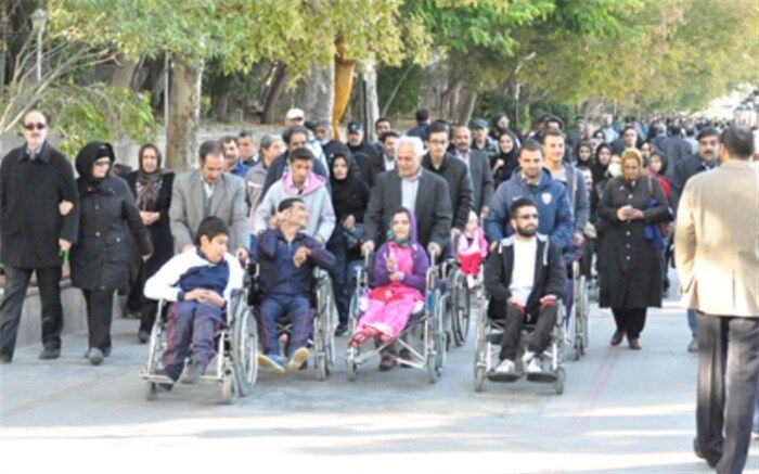 همایش پیاده روی خانوادگی معلولان دریزد
