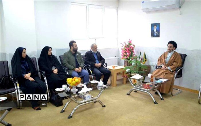 رسانه ها نقش مهمی در تحقق اهداف نظام در لرستان دارند