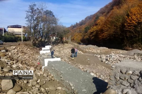 بازدید مسئولان استانی از روند اجرای پروژه‌های حوادثی غرب مازندران