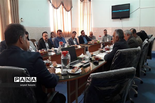 شورای آموزش و پرورش شهرستان اشکذر