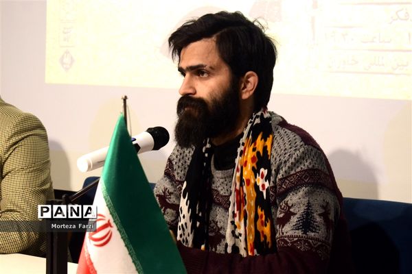 نشست خبری نمایش کاپیتان ناصر