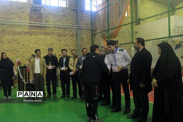 جشنواره فریادهای شادی و بازی‌های همگانی و المپیاد ورزشی درون مدرسه‌ای دبیرستان تمام تشکیلاتی در مراغه