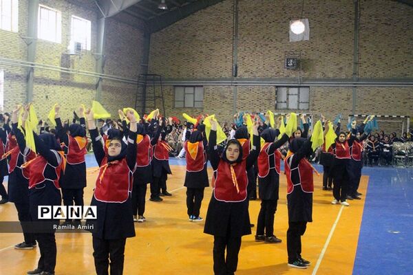جشنواره فریادهای شادی و بازی‌های همگانی و المپیاد ورزشی درون مدرسه‌ای دبیرستان تمام تشکیلاتی در مراغه