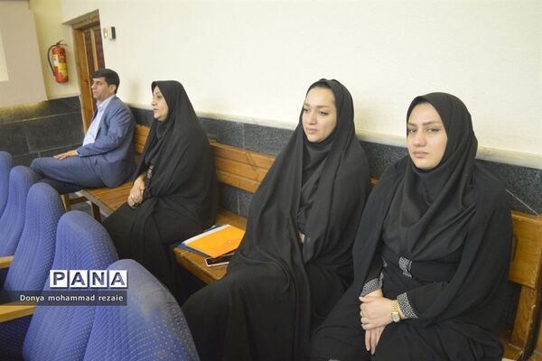 کارگاه تخصصی روسا و کارشناسان ادارات مراقبت در برابر آسیب‌های اجتماعی سراسر کشور در بوشهر