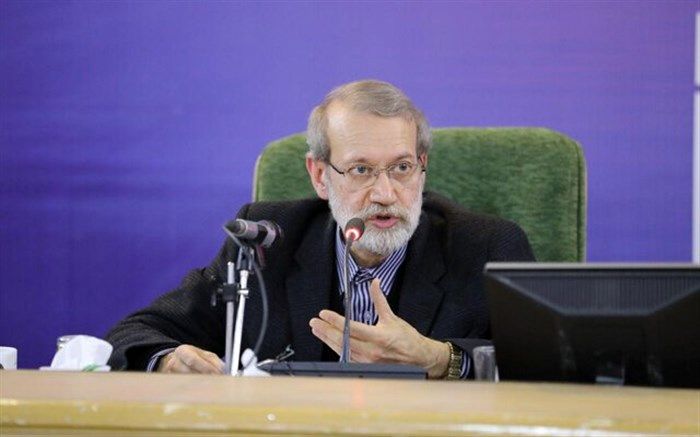 لاریجانی: افراد اگر هنری دارند عرضه کنند، نه اینکه دیگران را تخریب کنند
